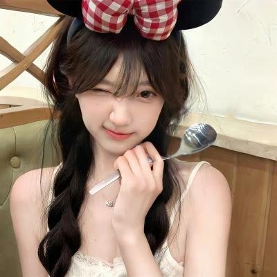 云端男女